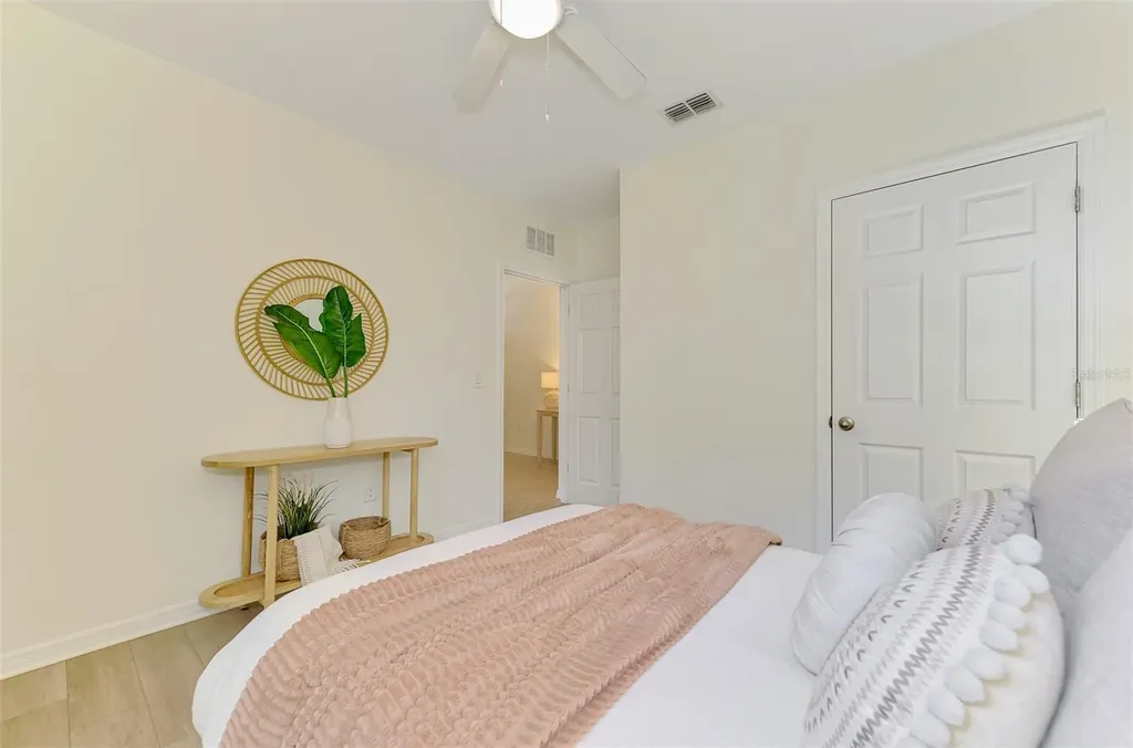 8905 Excelsior Loop Venice FL 34293