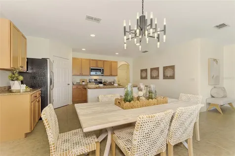 8905 Excelsior Loop Venice FL 34293