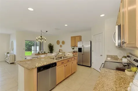 8905 Excelsior Loop Venice FL 34293