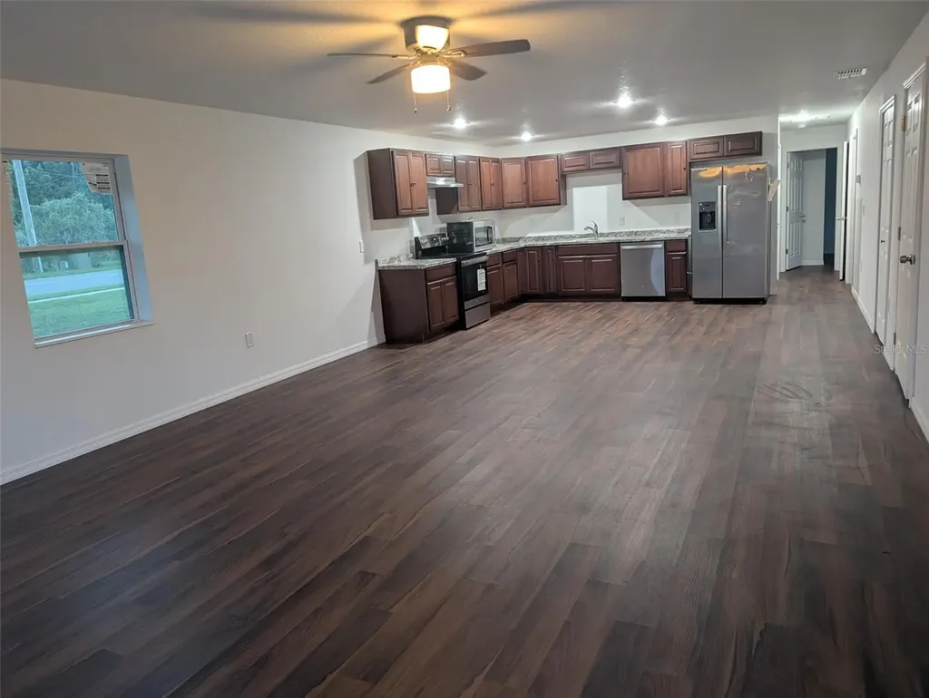 776 E Broadway Street Oviedo FL 32765