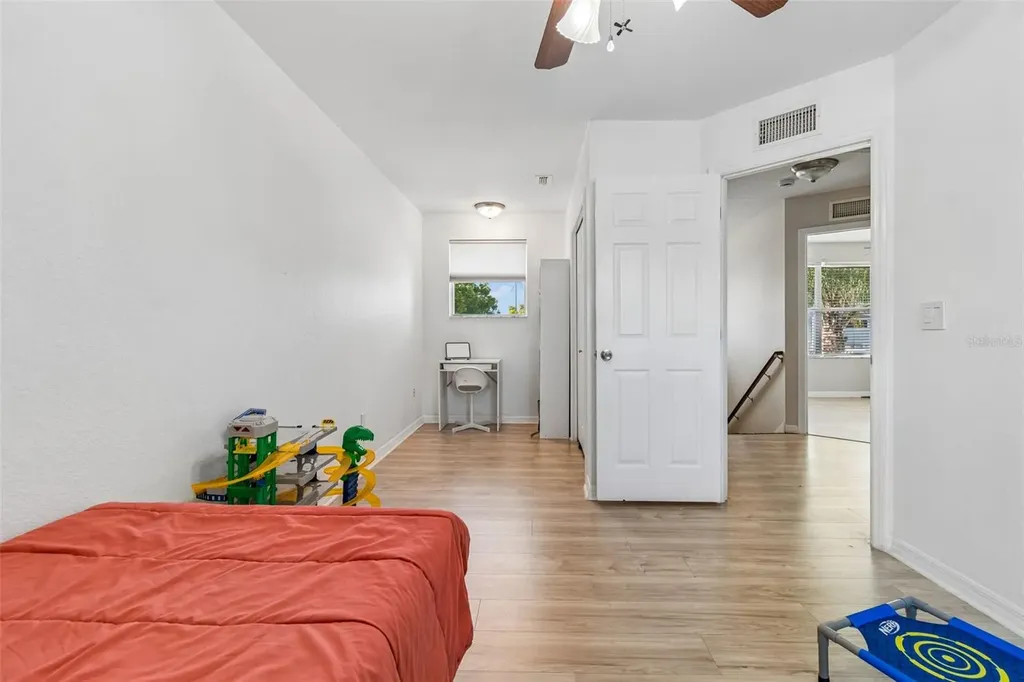 222 Carpenters Way Lakeland FL 33805