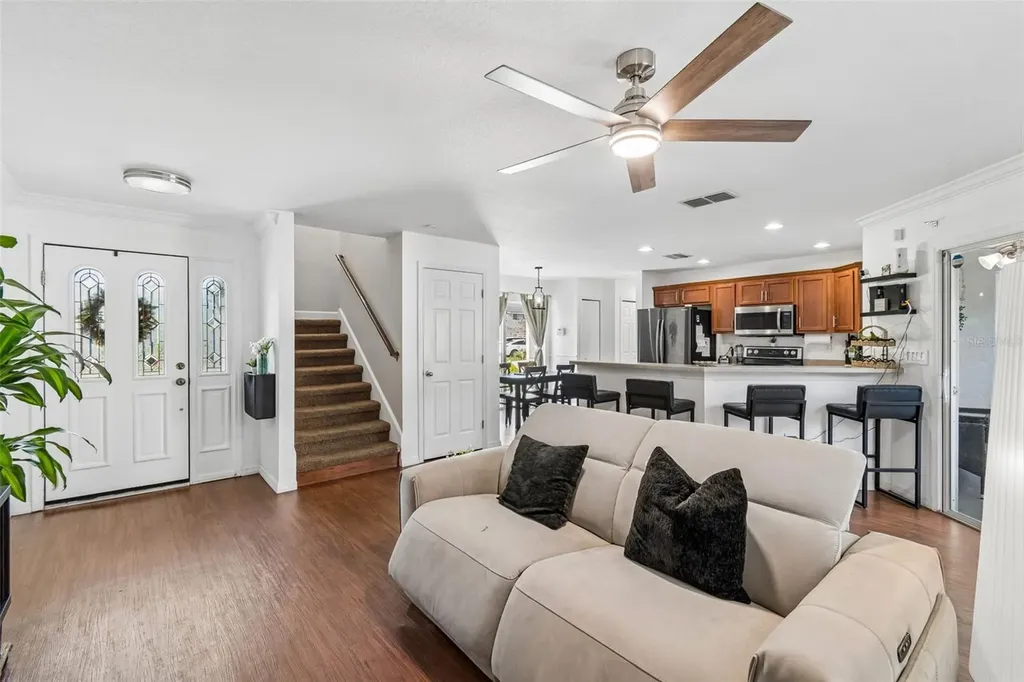 222 Carpenters Way Lakeland FL 33805