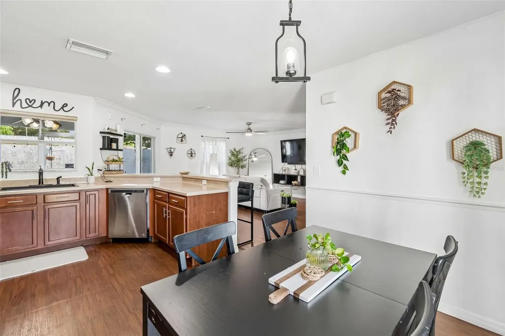 222 Carpenters Way Lakeland FL 33805
