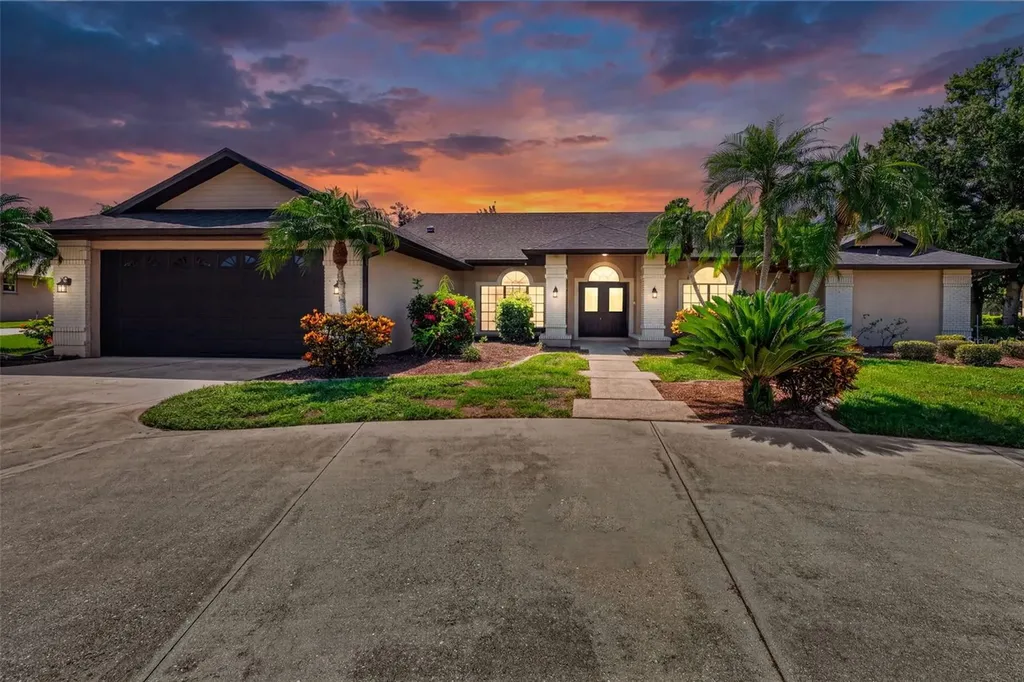 2941 Wilderness Boulevard E Parrish FL 34219