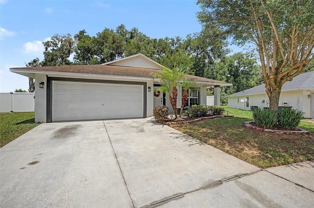 15373 Callista Lane Dade City FL 33523
