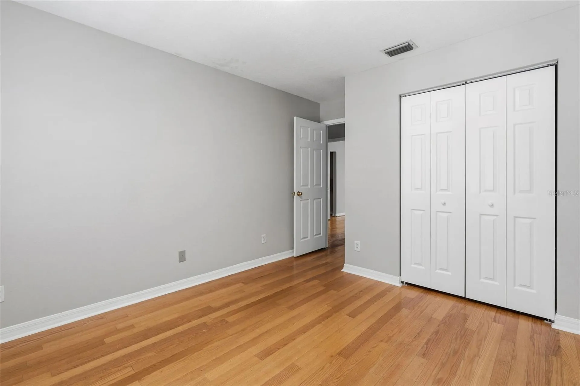 3710 W Leona Street Tampa FL 33629