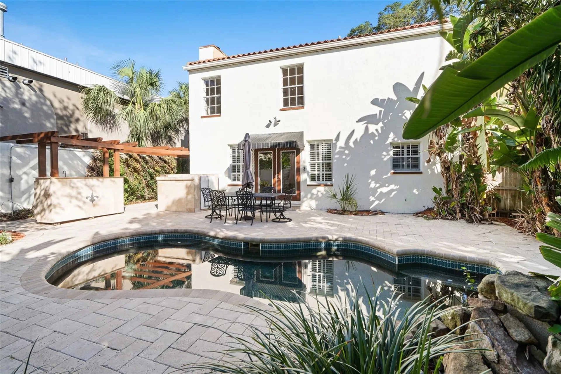 3710 W Leona Street Tampa FL 33629