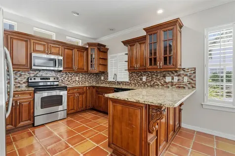 3710 W Leona Street Tampa FL 33629