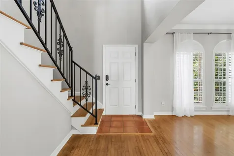 3710 W Leona Street Tampa FL 33629