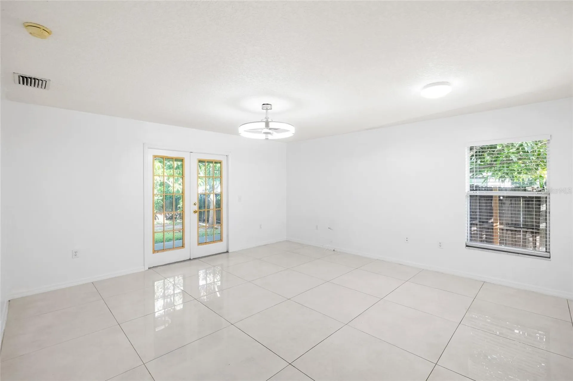10001 Florence Avenue N Tampa FL 33612
