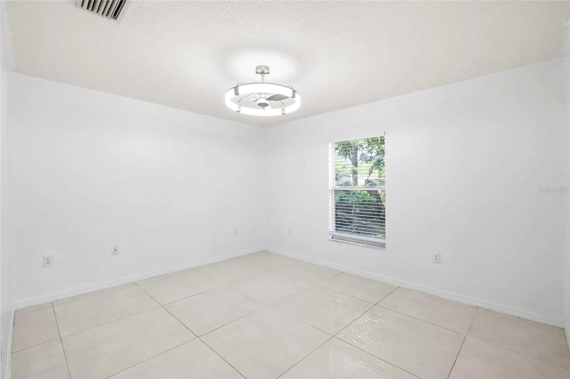 10001 Florence Avenue N Tampa FL 33612