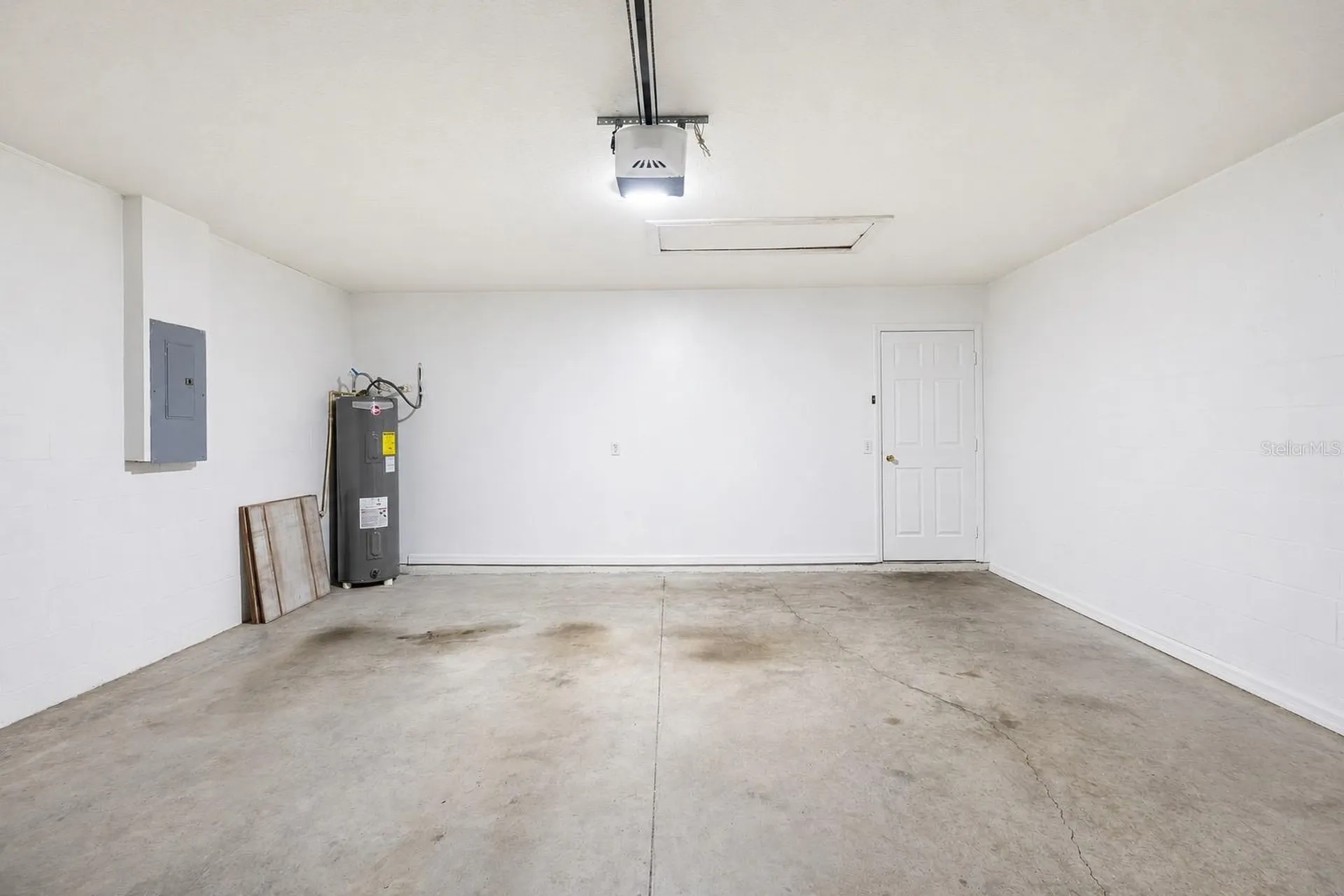 10001 Florence Avenue N Tampa FL 33612