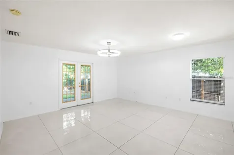 10001 Florence Avenue N Tampa FL 33612