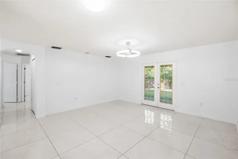 10001 Florence Avenue N Tampa FL 33612