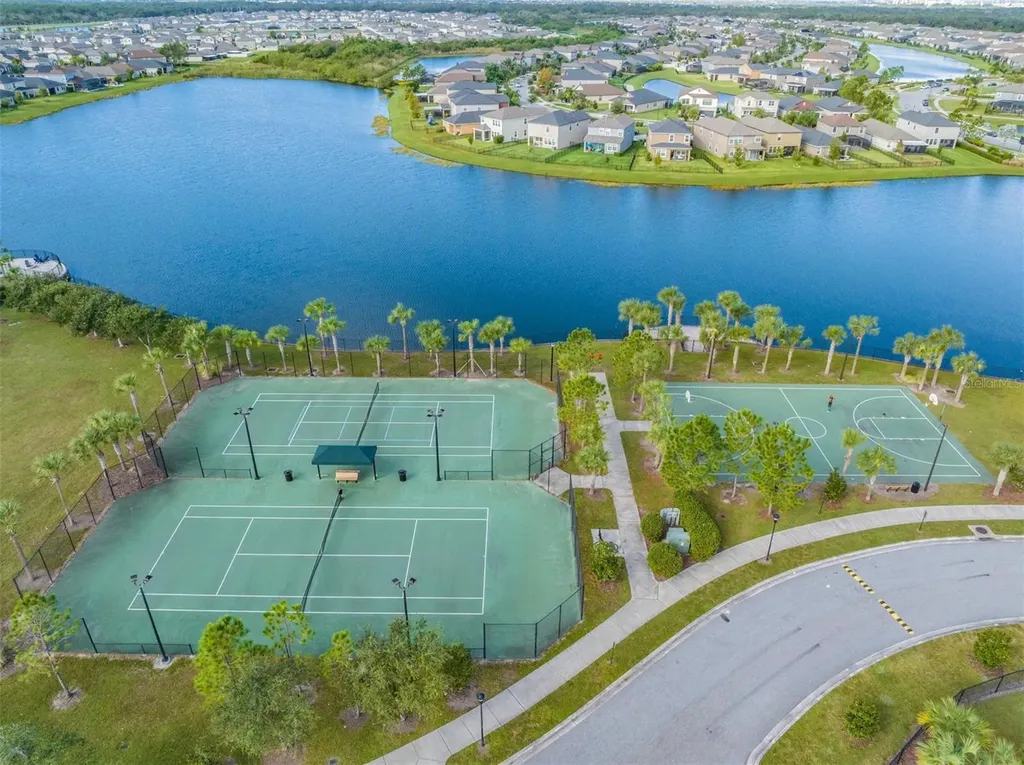 9625 Sage Creek Drive Ruskin FL 33573