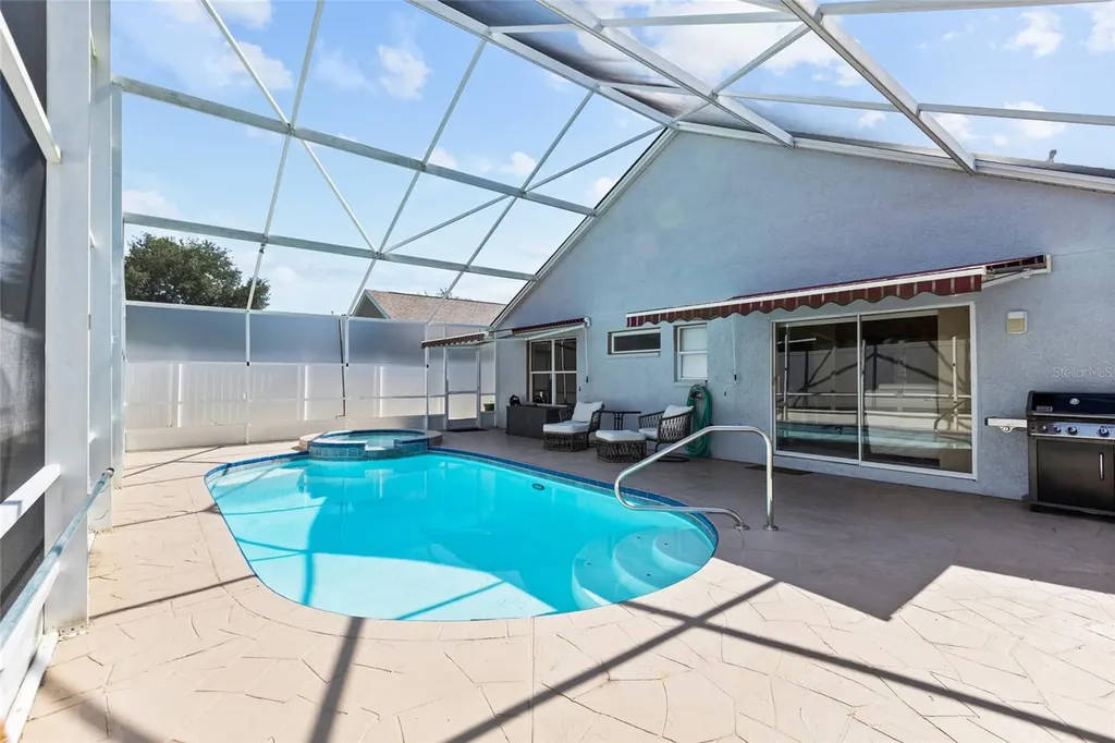 1674 Meadow Oak Lane Tarpon Springs FL 34689