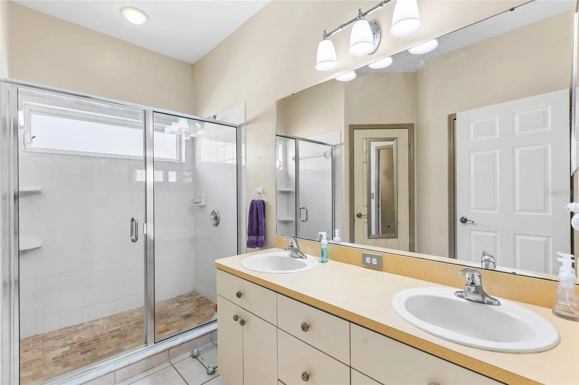 1674 Meadow Oak Lane Tarpon Springs FL 34689