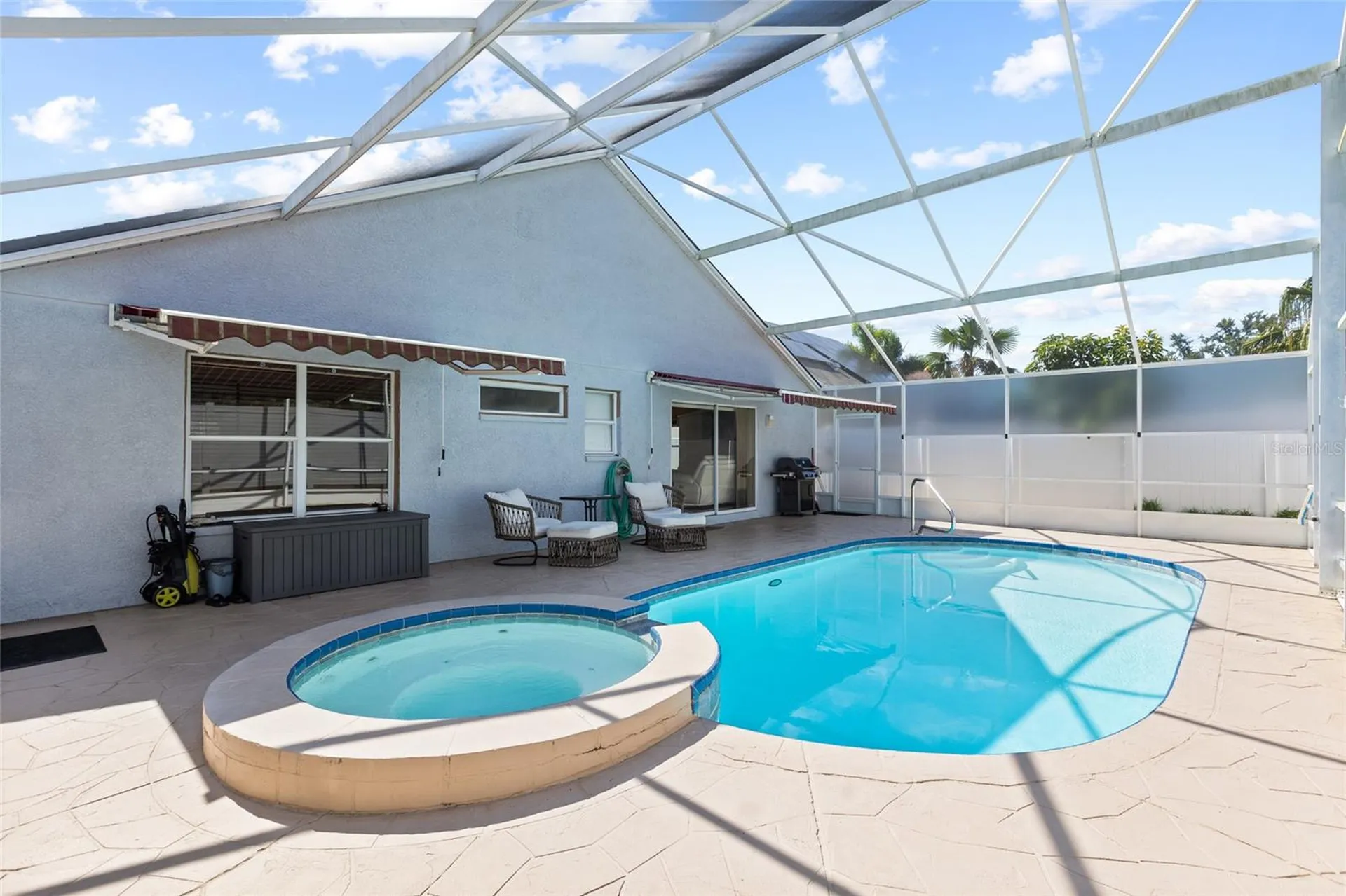 1674 Meadow Oak Lane Tarpon Springs FL 34689