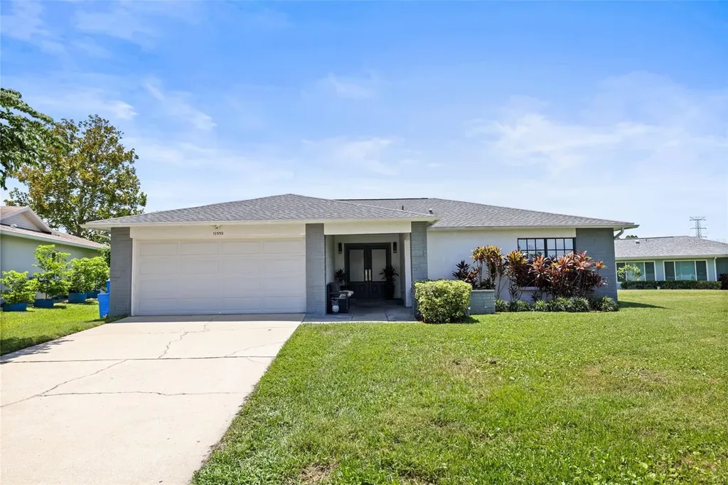 10559 41st Court N Clearwater FL 33762