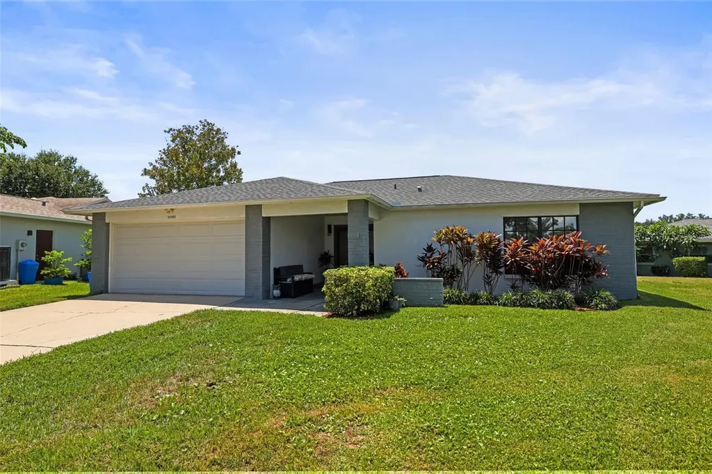 10559 41st Court N Clearwater FL 33762