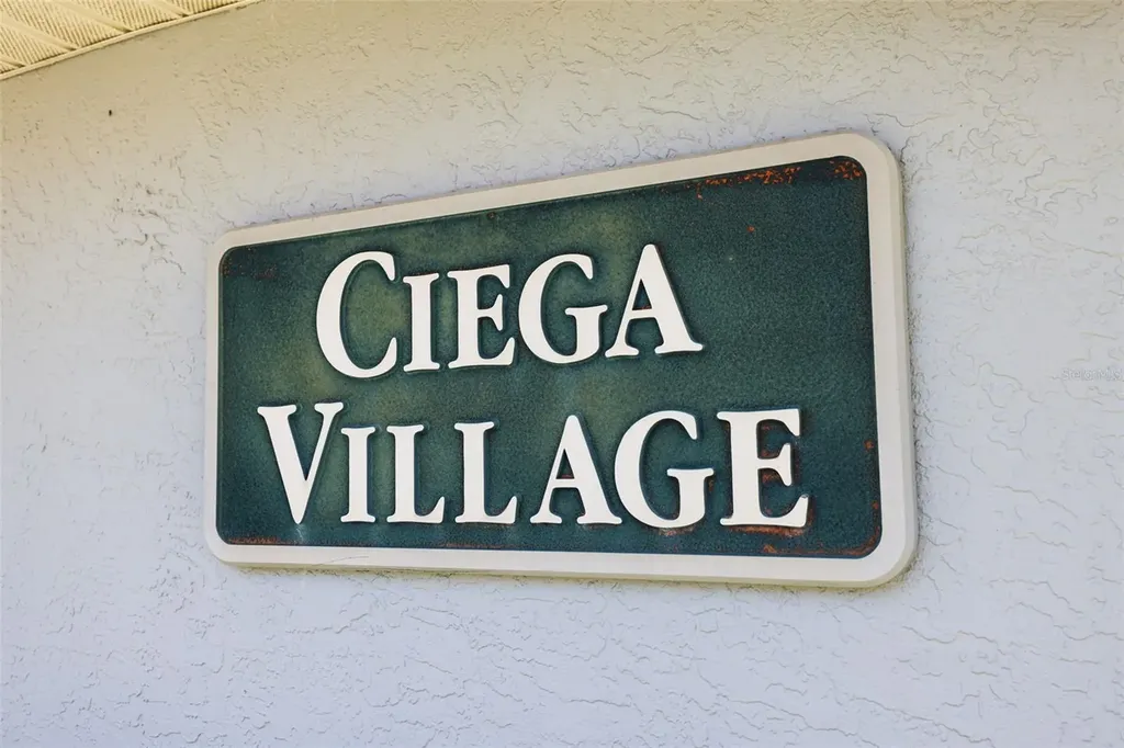 10559 41st Court N Clearwater FL 33762