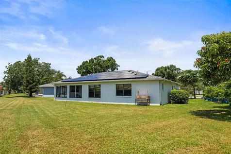 10559 41st Court N Clearwater FL 33762