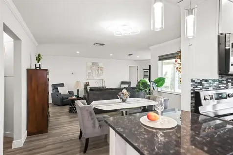 10559 41st Court N Clearwater FL 33762