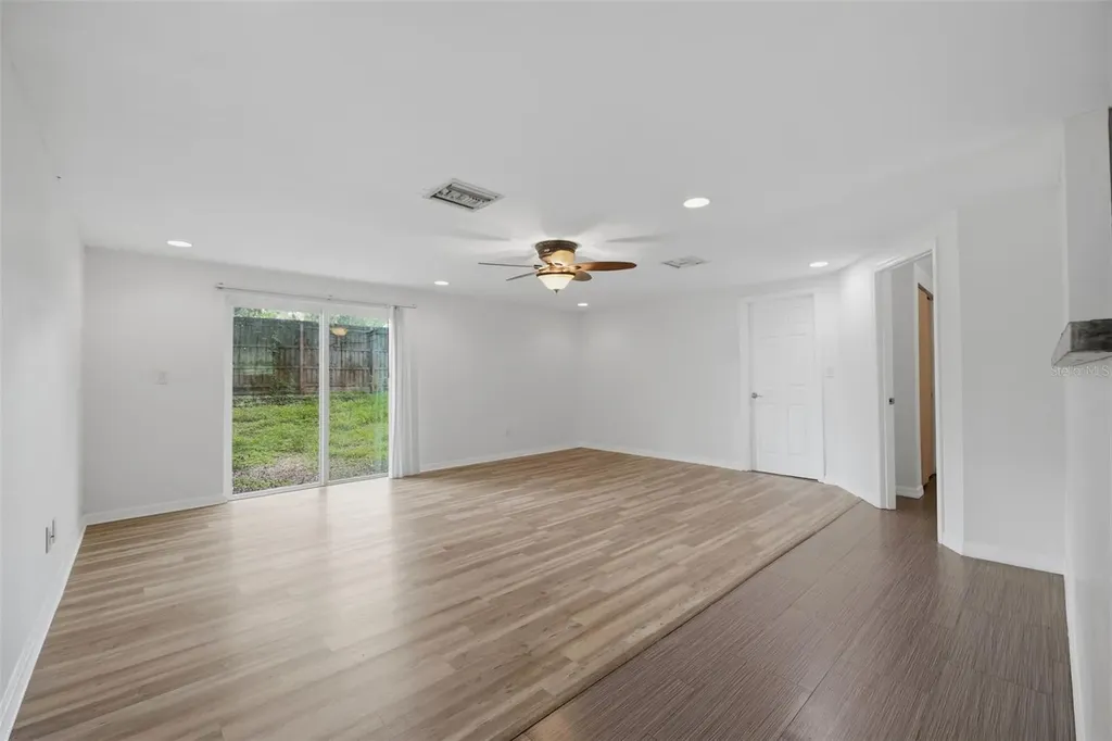 2804 Applewood Drive Clearwater FL 33759