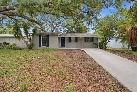 2804 Applewood Drive Clearwater FL 33759