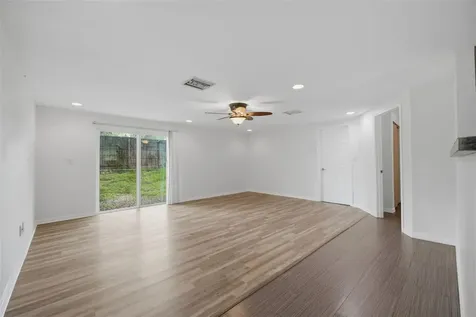2804 Applewood Drive Clearwater FL 33759