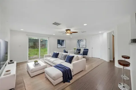 2804 Applewood Drive Clearwater FL 33759