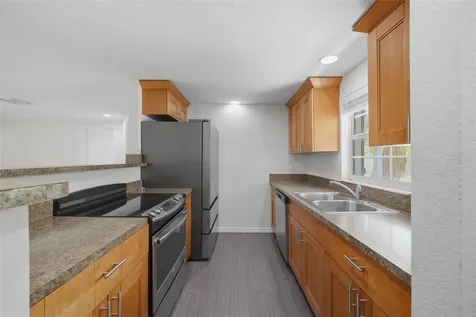 2804 Applewood Drive Clearwater FL 33759