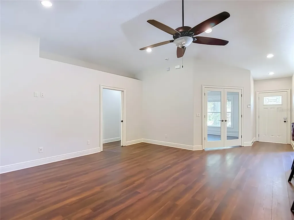 4113 Hollow Hill Drive Tampa FL 33624
