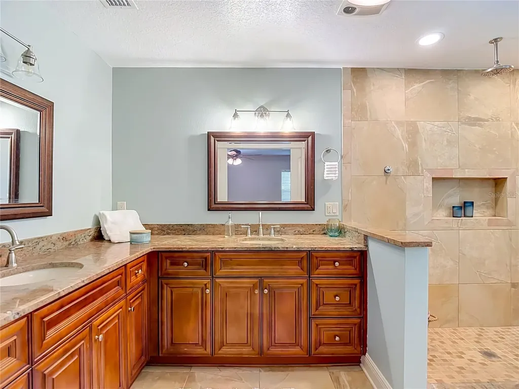4113 Hollow Hill Drive Tampa FL 33624