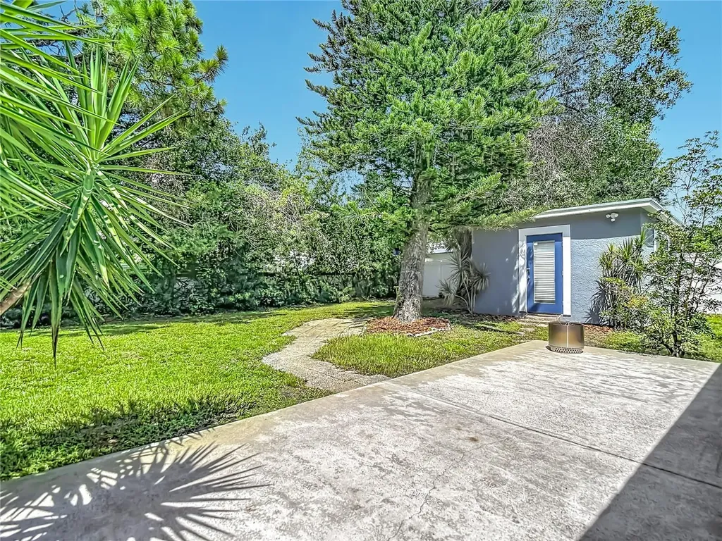 4113 Hollow Hill Drive Tampa FL 33624
