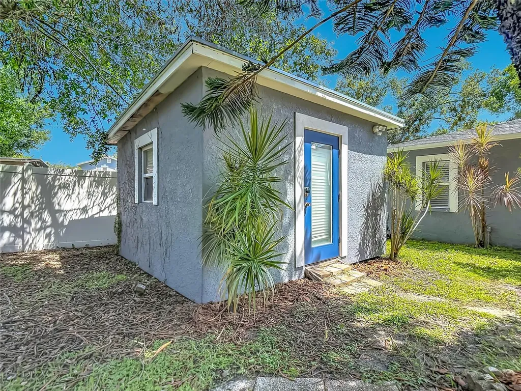 4113 Hollow Hill Drive Tampa FL 33624