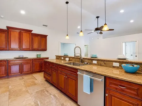 4113 Hollow Hill Drive Tampa FL 33624