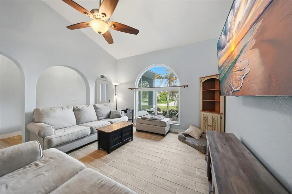 1632 Amstead Street Port Charlotte FL 33980