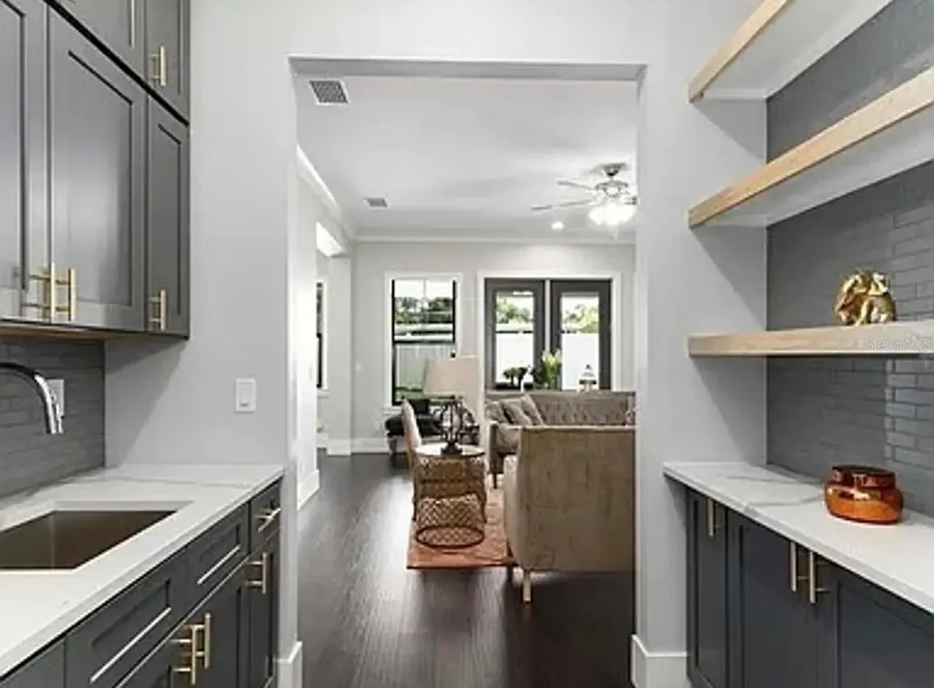 2234 Howard Drive Winter Park FL 32789
