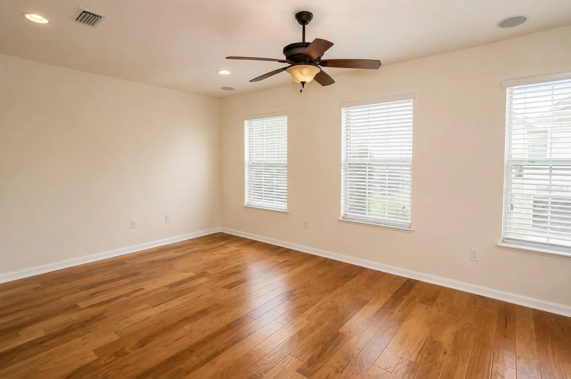 1515 Bowmore Drive Clearwater FL 33755