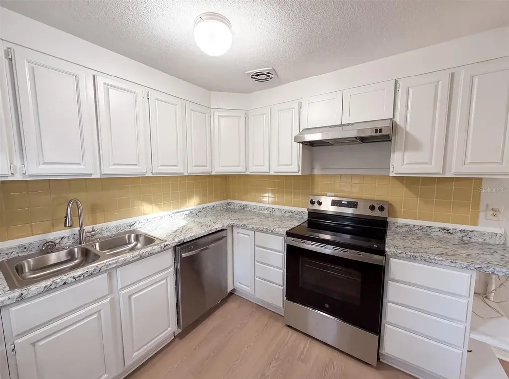 1436 Alabama Avenue Holly Hill FL 32117