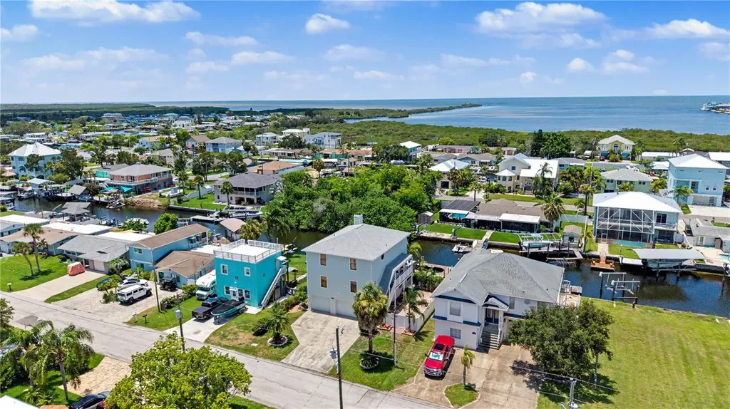 13337 Susan Drive Hudson FL 34667