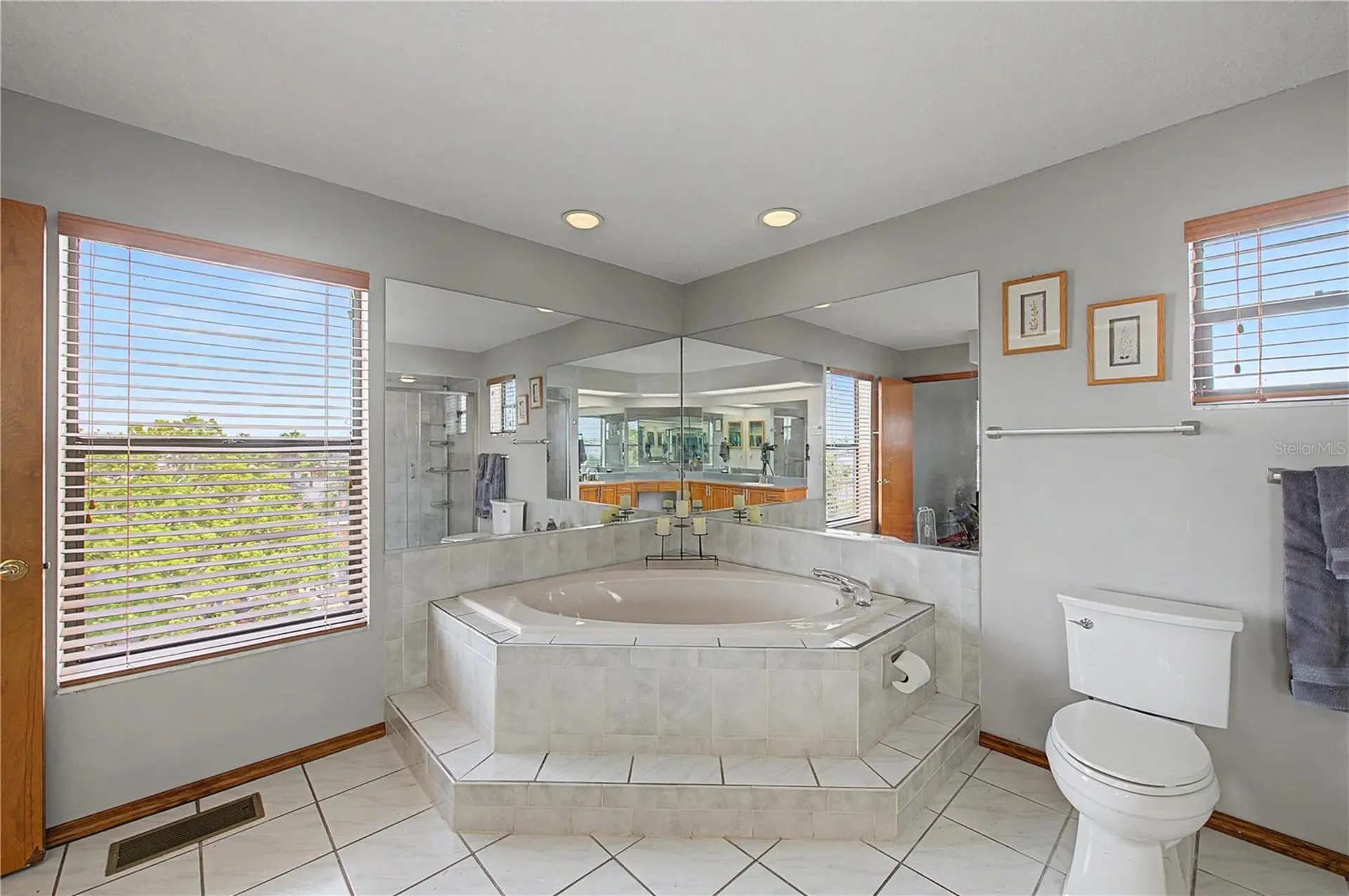 13337 Susan Drive Hudson FL 34667