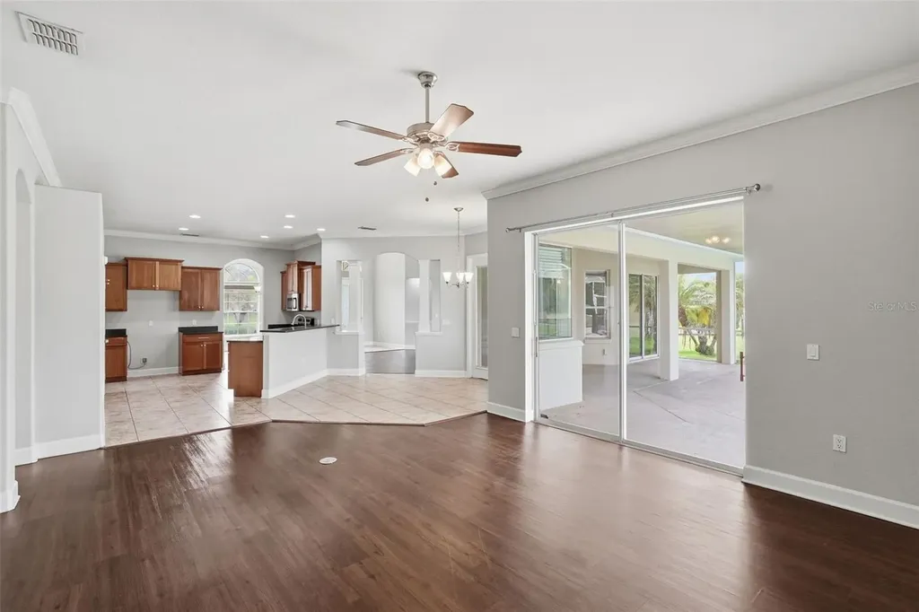 200 Lake Arietta Court Auburndale FL 33823