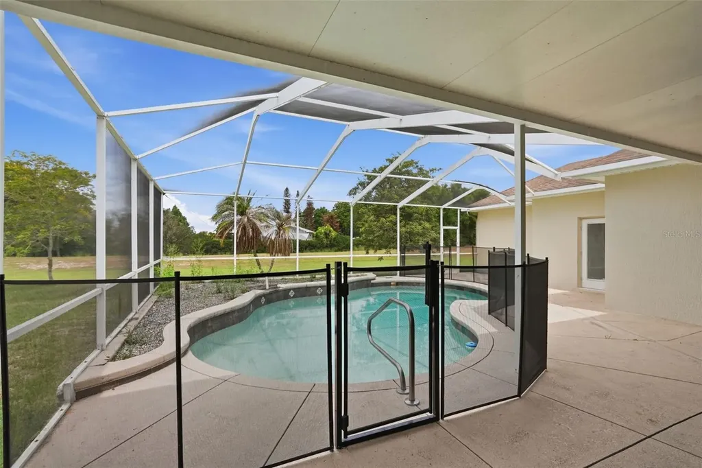 200 Lake Arietta Court Auburndale FL 33823