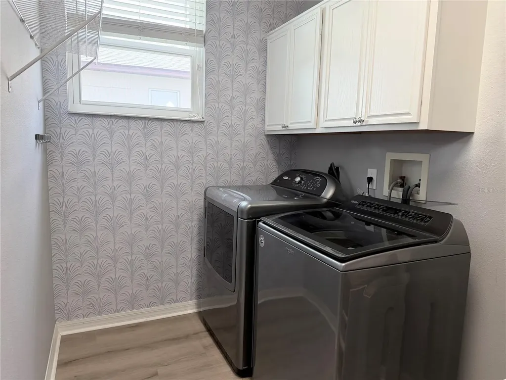 2413 Prairie View Winter Garden FL 34787