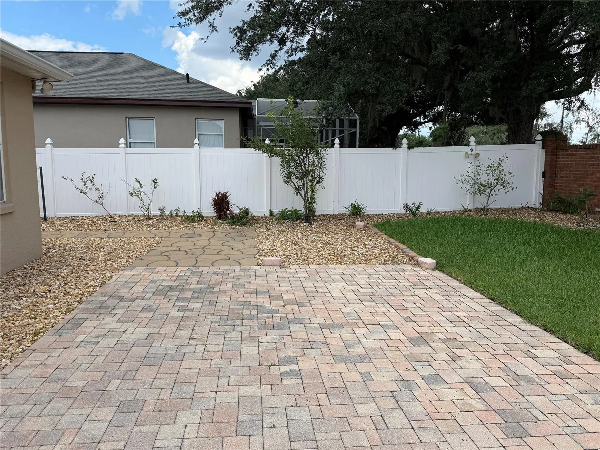 2413 Prairie View Winter Garden FL 34787