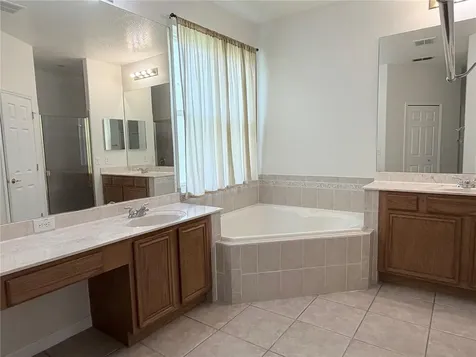 2413 Prairie View Winter Garden FL 34787