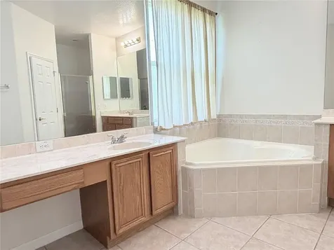 2413 Prairie View Winter Garden FL 34787