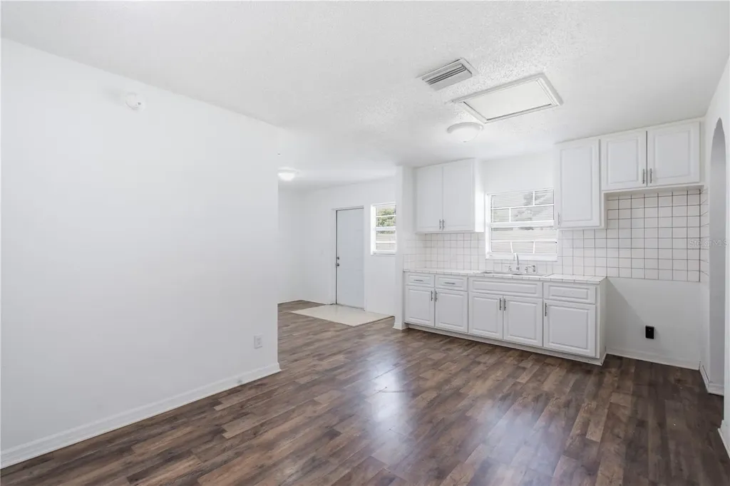 604 Royal Crest Drive Brandon FL 33511